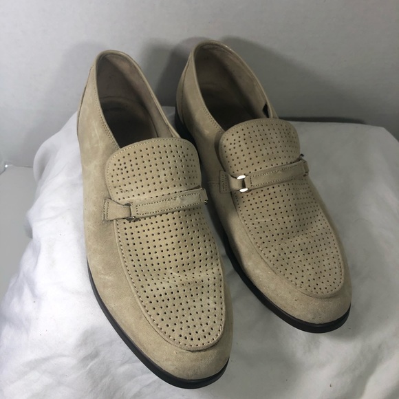 Hush Puppies Size 11 Slip On Loafer Cream Tan - Picture 2 of 5